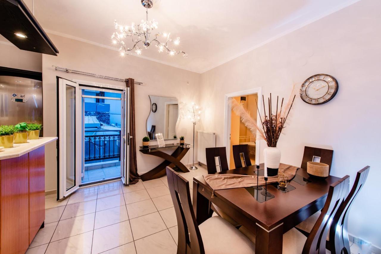 Yiannis Suite Santorini Firá Buitenkant foto